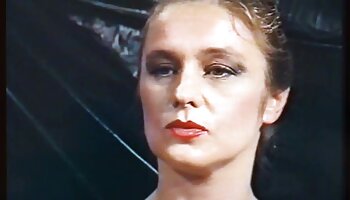 CHRISSY NHẬN ĐƯỢC PHẦN THƯỞNG XỨNG ĐÁNG SAU KHI CHỜ học sinh thủ dâm ĐỢI LÂU DÀI