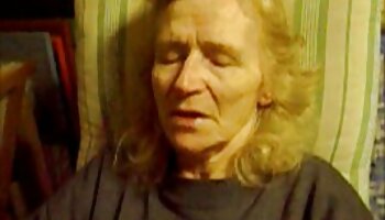 Busty amateur tuổi teen bạn gái fucked trong phim xet me ke một nhà để xe