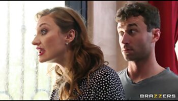 Dễ thương SSBBW Erin màu xanh lá cây lây lan của cô ấy béo chân dit vao lon rộng cho dương vật sau khi có dầu Titjob